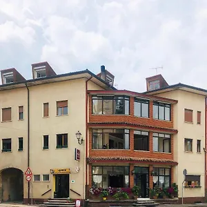 Caffe Martini Guest house