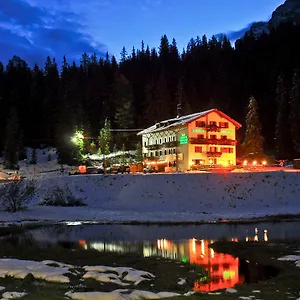 Miralago Hotel